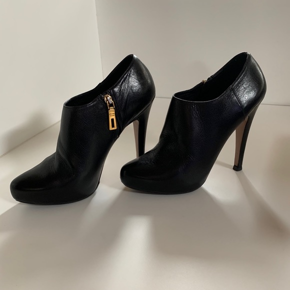 Leather booties PRADA - Picture 1 of 3